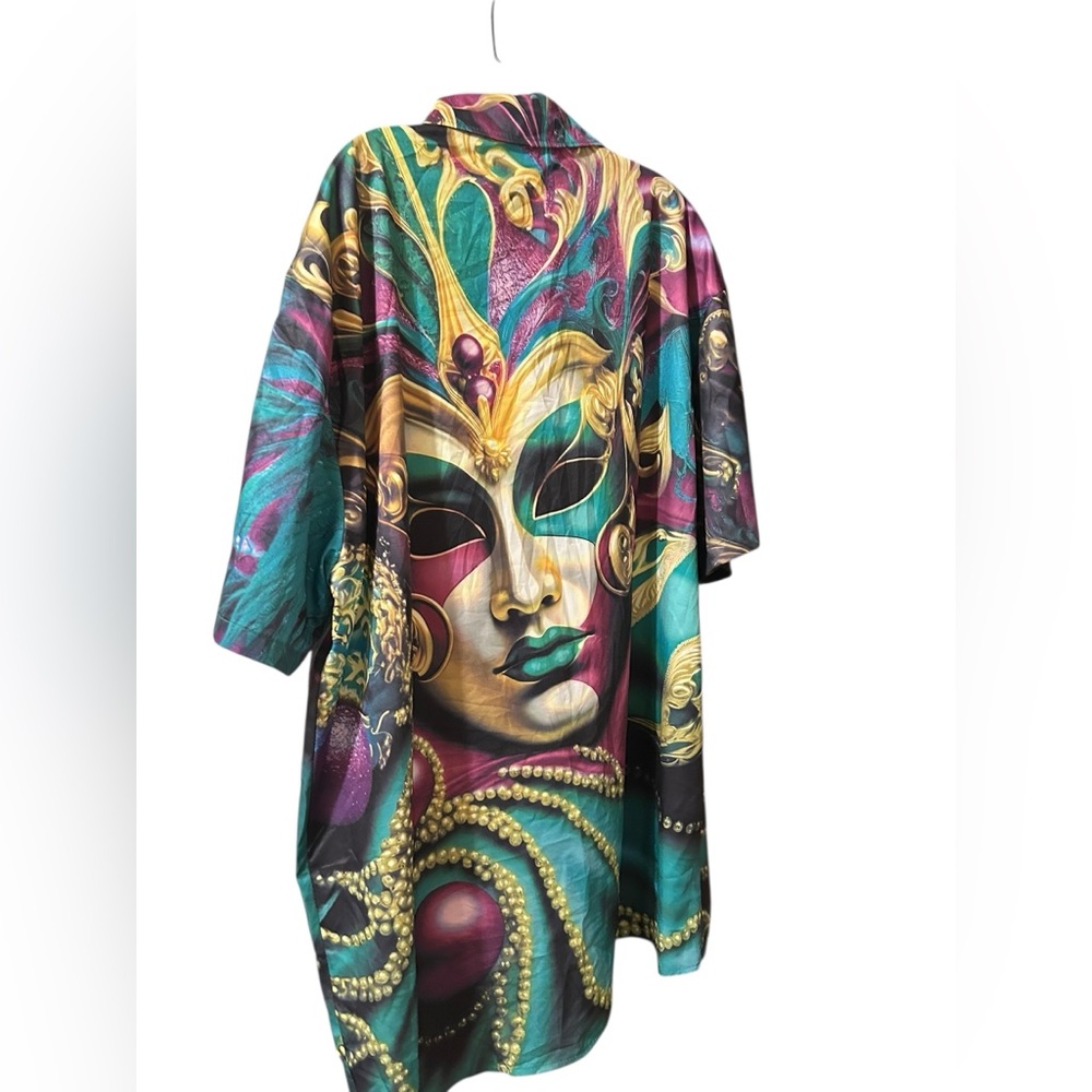 Colorful Mask Print Shirt - Picture 11 of 14